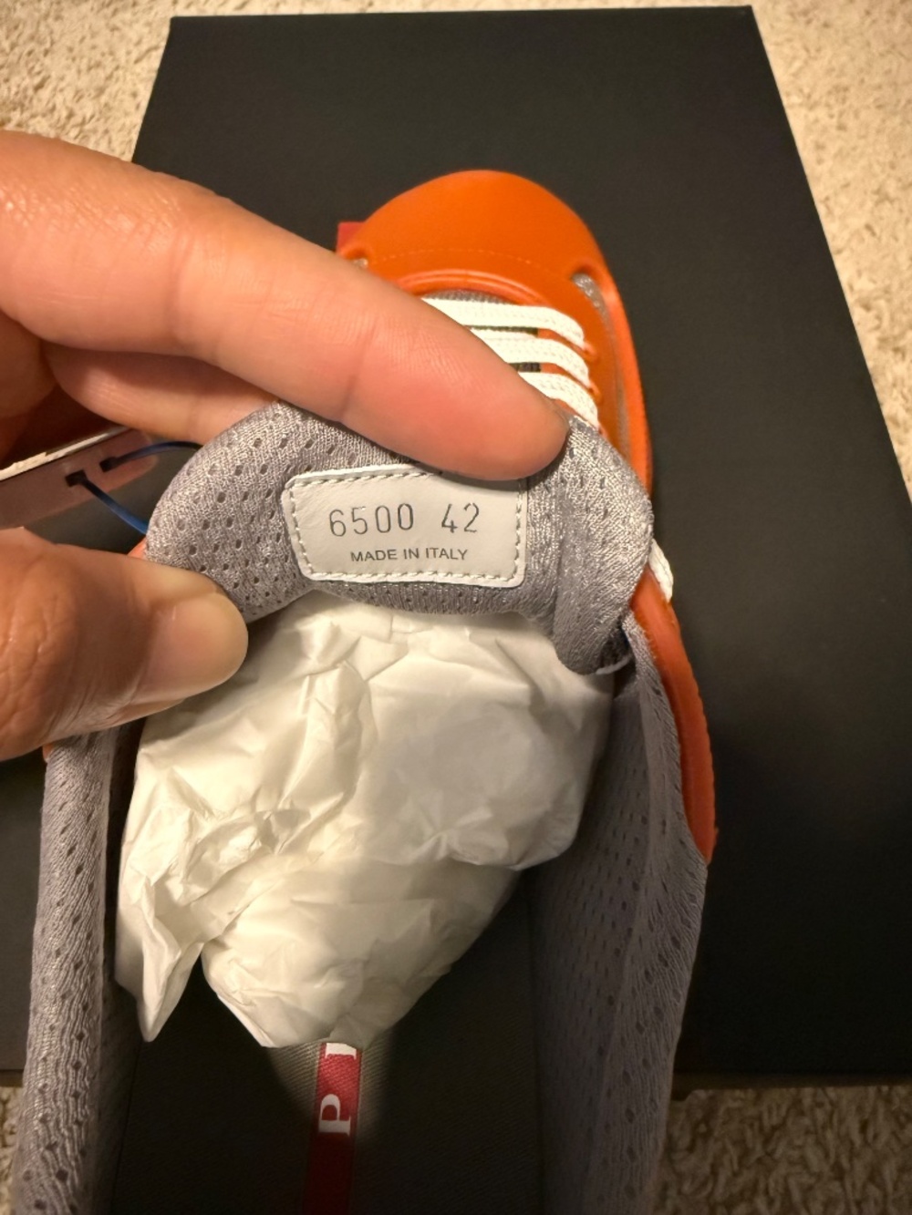 Prada America’s Cup Soft Rubber - Picture 2 of 8